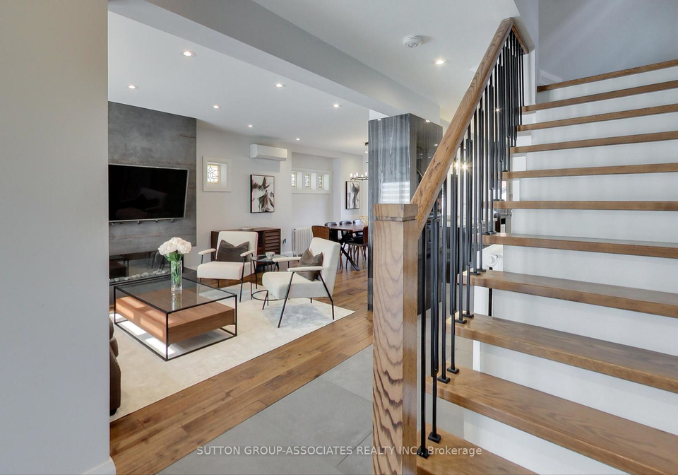 143-pinewood-avenue-toronto-ontario-c12352618