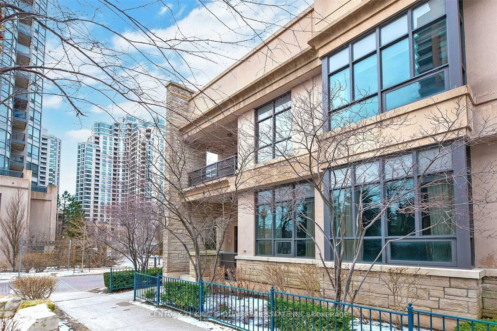 500-doris-avenue-north-york-ontario-c12352734