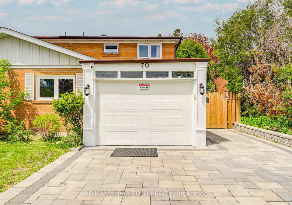 70-clydesdale-drive-north-york-ontario-c12352753