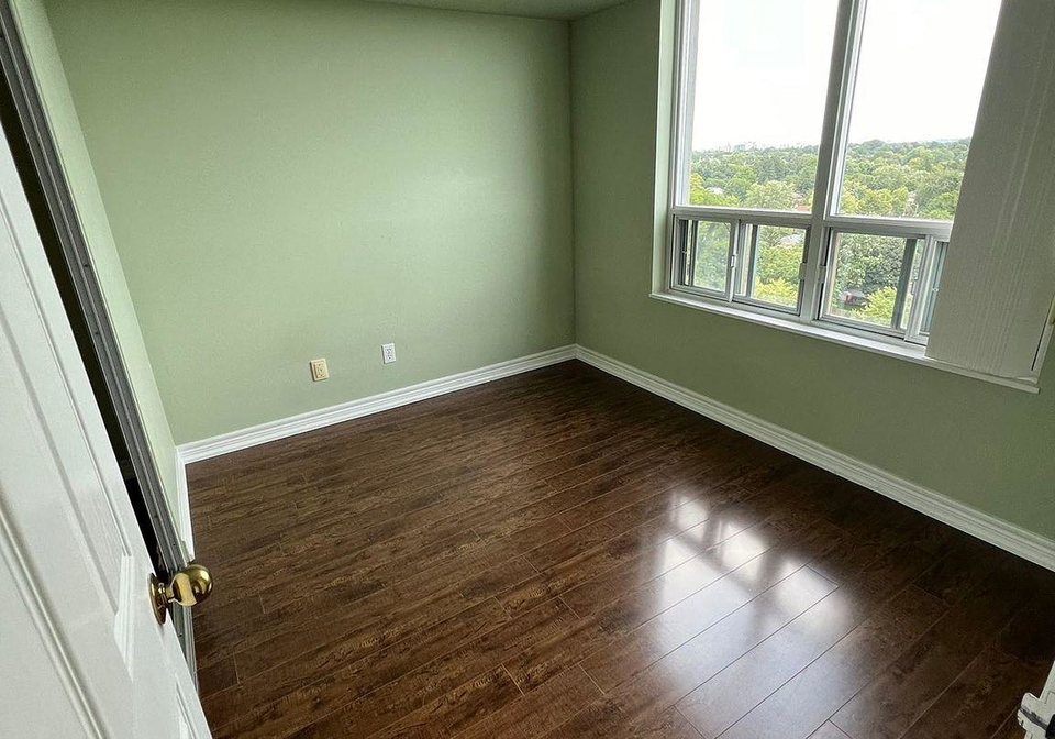 28-empress-avenue-north-york-ontario-c12352790