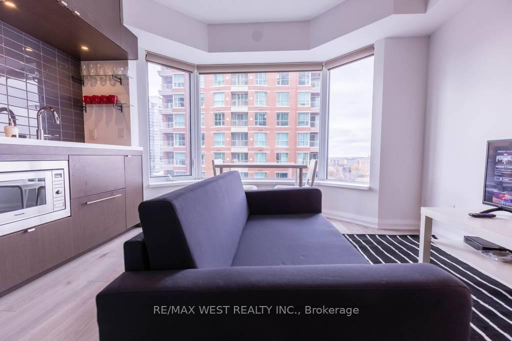 155-yorkville-avenue-toronto-ontario-c12352823
