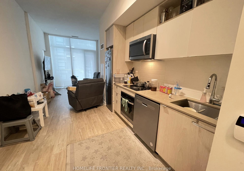 60-princess-street-toronto-ontario-c12353207