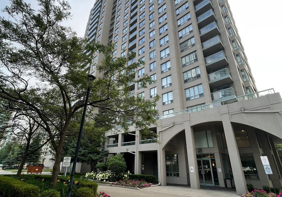 28-empress-avenue-north-york-ontario-c12353605