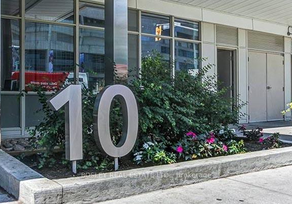 10-navy-wharf-court-toronto-ontario-c12353672
