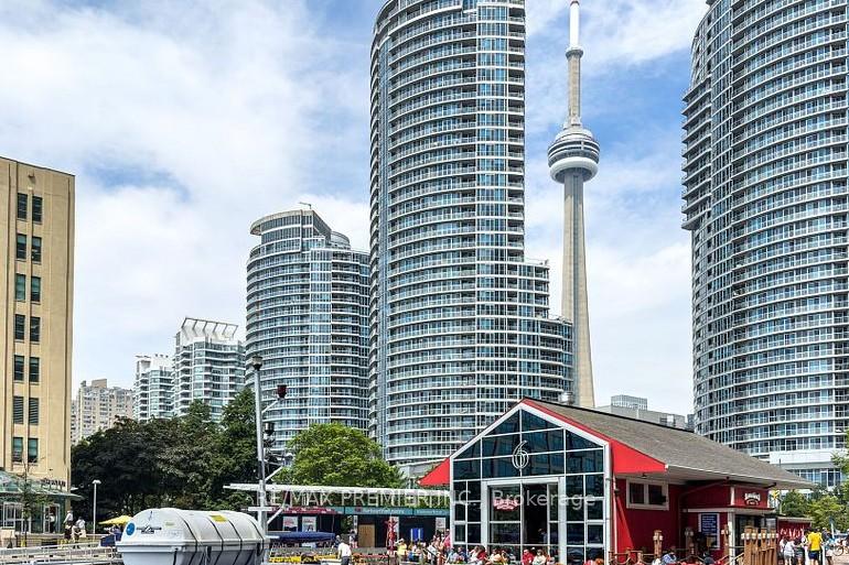 77-harbour-square-toronto-ontario-c12353682