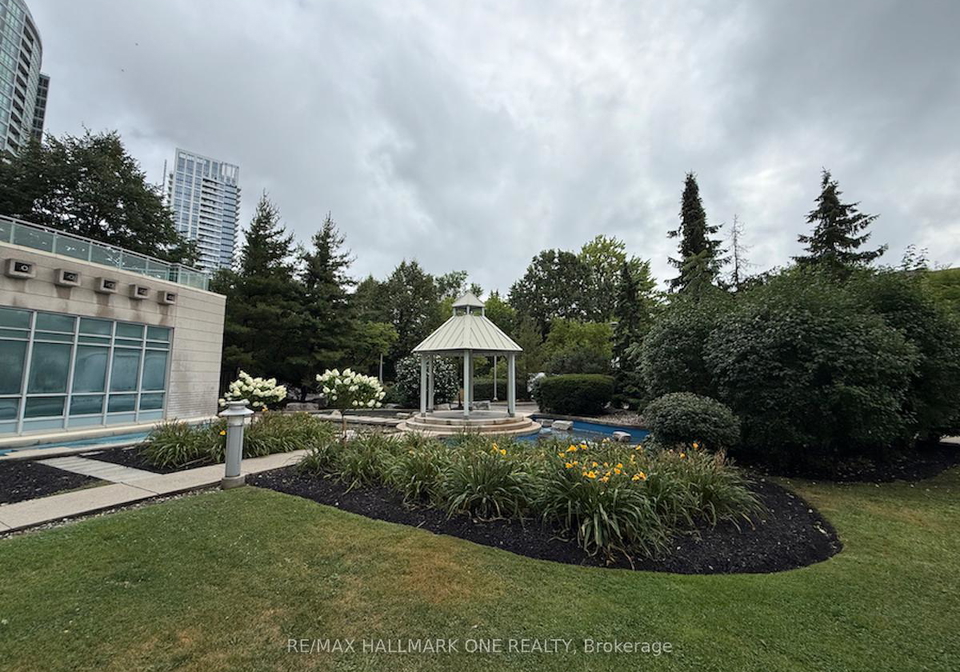 60-byng-avenue-north-york-ontario-c12353990