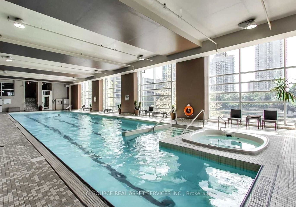 397-front-street-w-toronto-ontario-c12354093