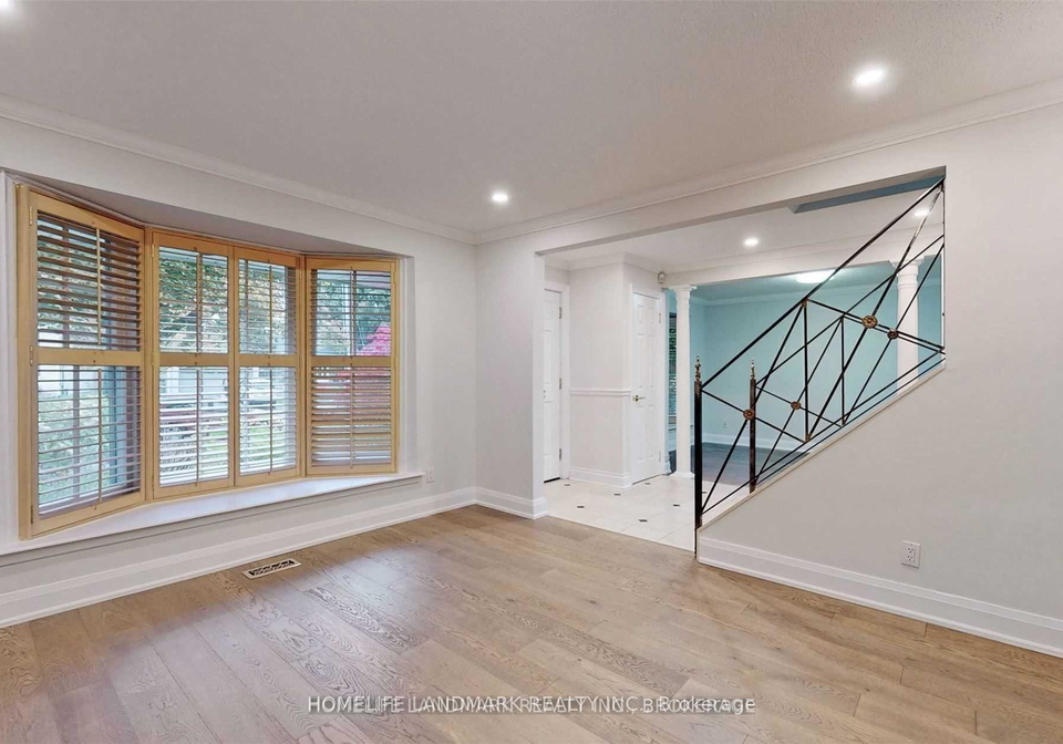 5-stubbs-drive-north-york-ontario-c12354125