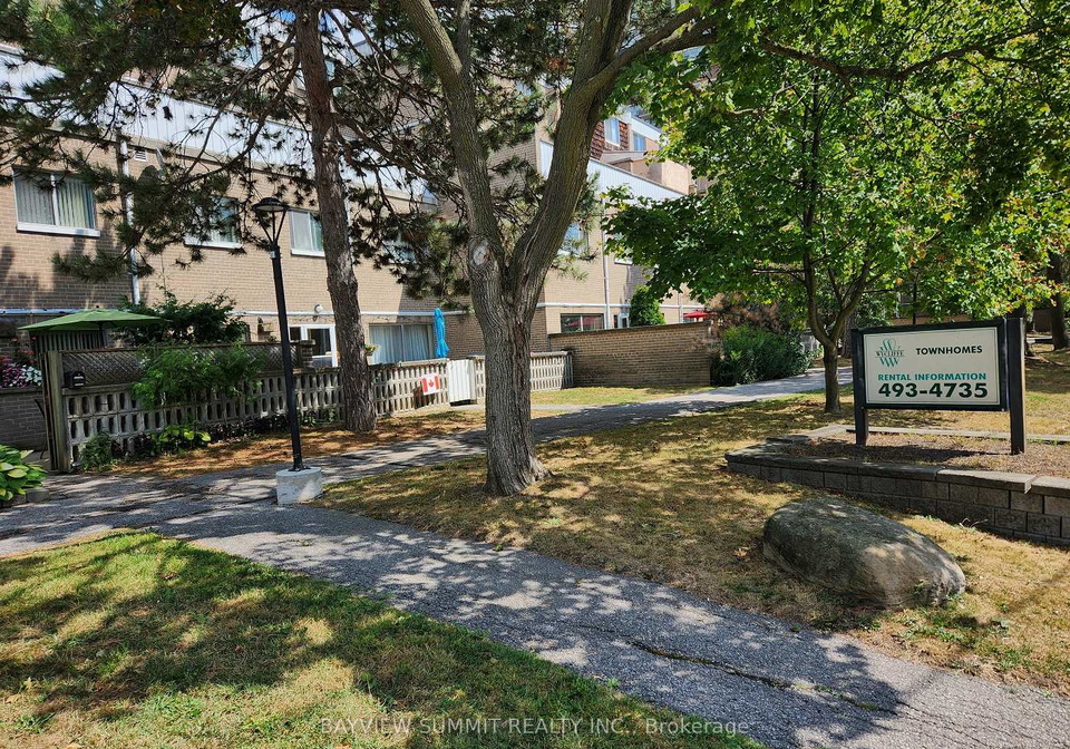201-shaughnessy-boulevard-north-york-ontario-c12354145