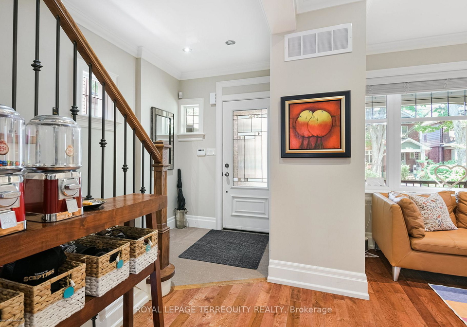 137-hillsdale-avenue-e-toronto-ontario-c12354179