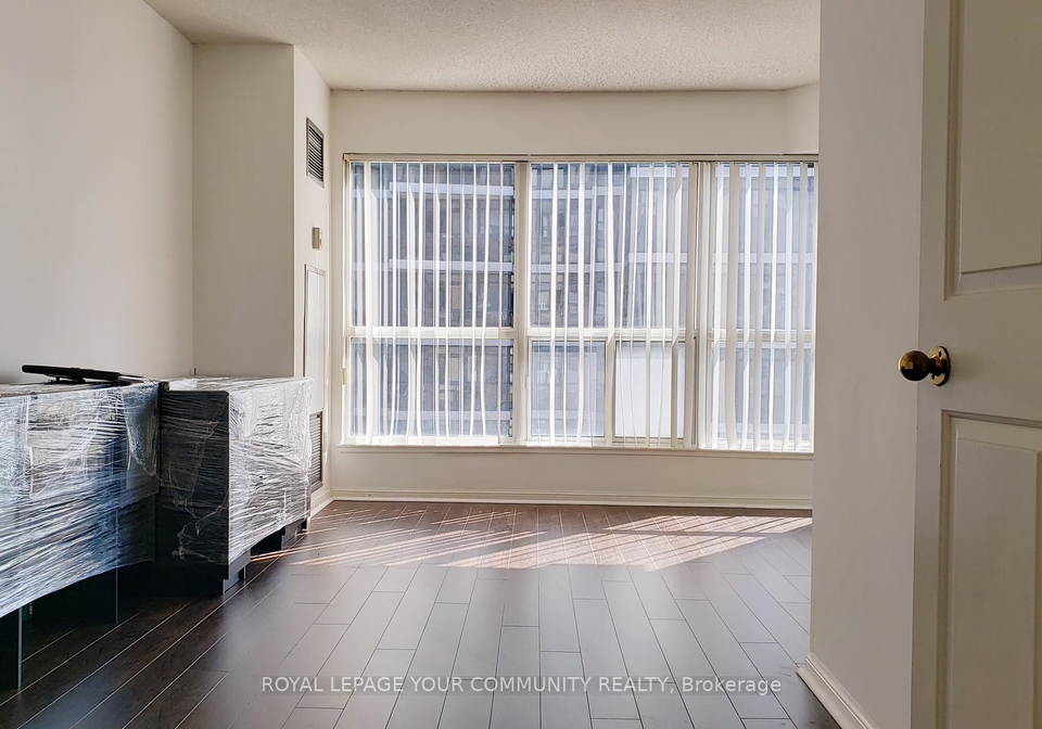 7-carlton-street-toronto-ontario-c12354215