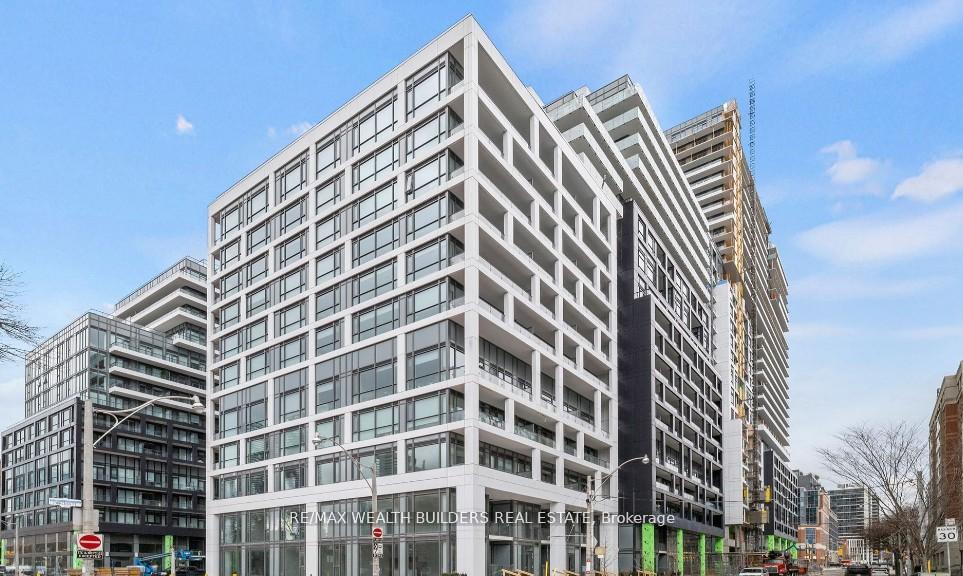 60-princess-street-toronto-ontario-c12354328