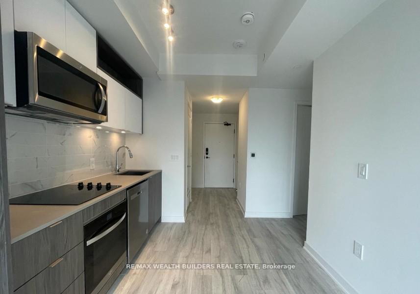 60-princess-street-toronto-ontario-c12354328