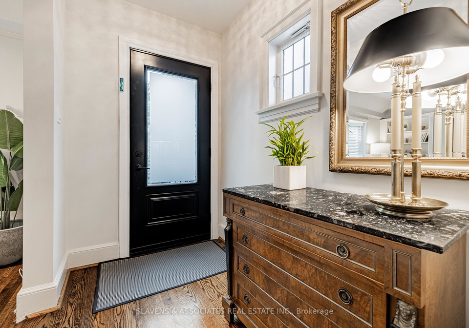 25-fairleigh-crescent-toronto-ontario-c12354512
