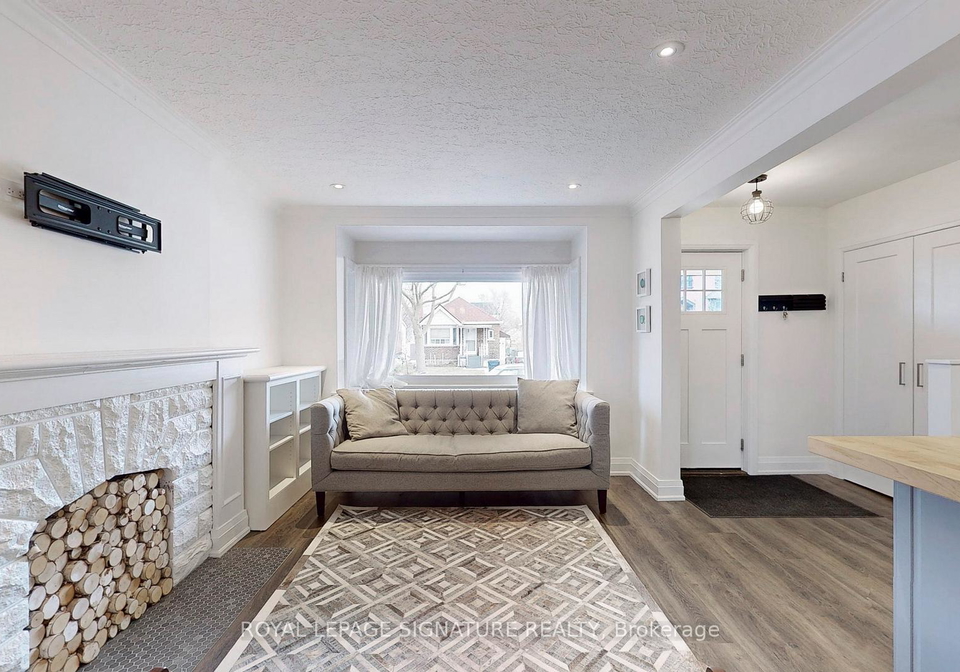 500-atlas-avenue-toronto-ontario-c12354668