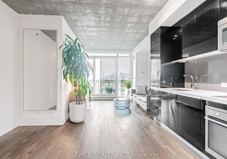 20-minowan-miikan-lane-toronto-ontario-c12354829