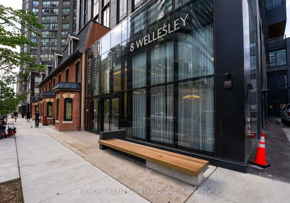 8-wellesley-street-e-toronto-ontario-c12354880