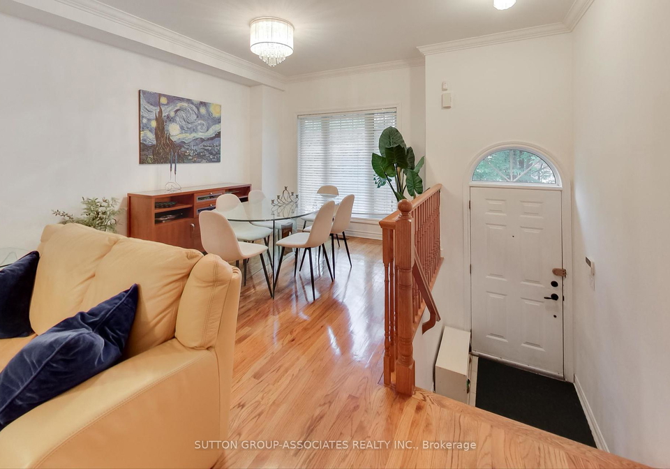15b-robina-avenue-toronto-ontario-c12354888
