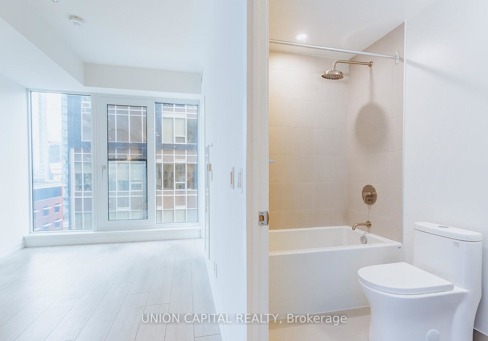 55-mercer-street-toronto-ontario-c12354977