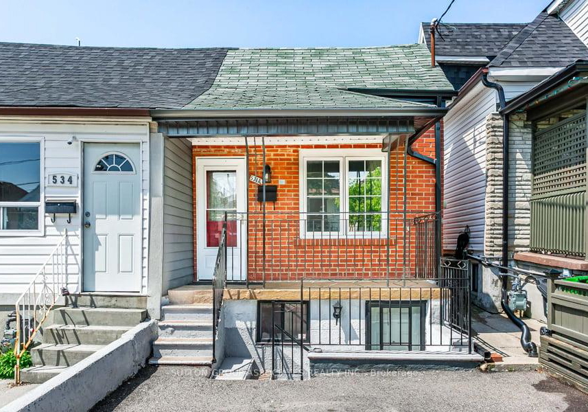 534-a-westmount-avenue-toronto-ontario-c12355226