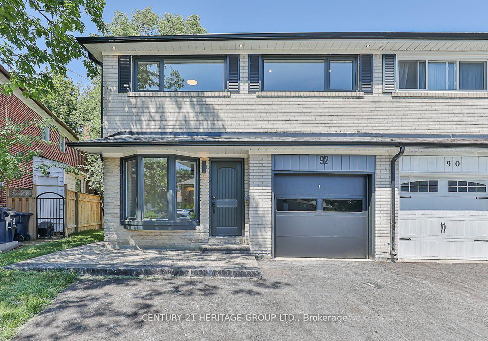 92-tanjoe-crescent-toronto-ontario-c12355231