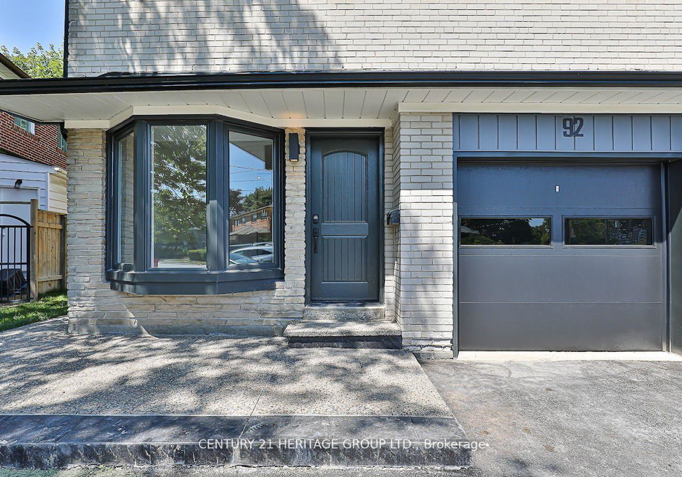 92-tanjoe-crescent-toronto-ontario-c12355231