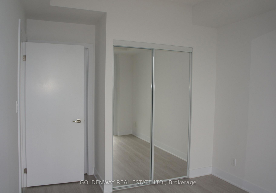 99-the-donway-road-w-north-york-ontario-c12355235