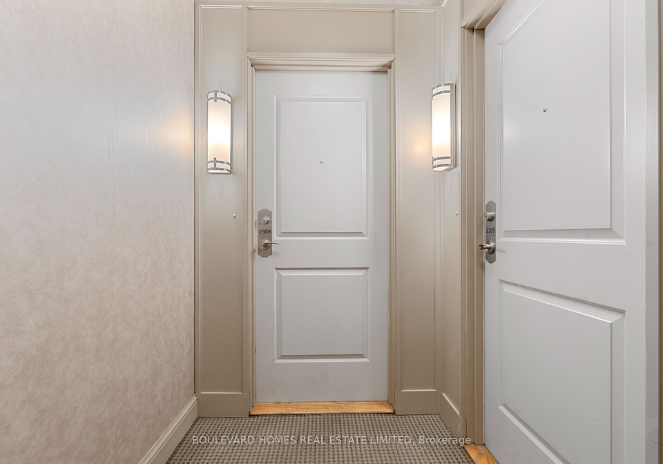 133-wynford-drive-north-york-ontario-c12355306