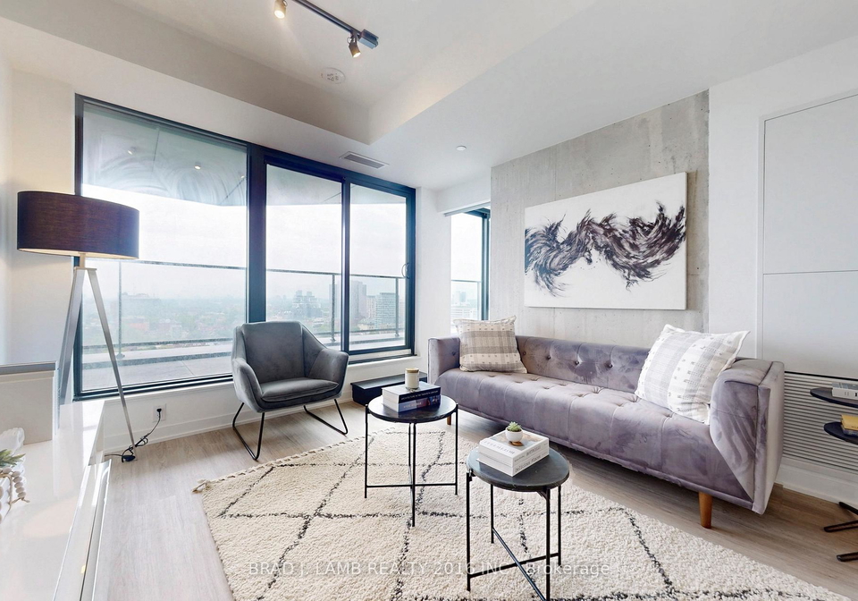 195-mccaul-street-toronto-ontario-c12355331