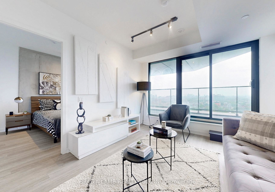 195-mccaul-street-toronto-ontario-c12355331