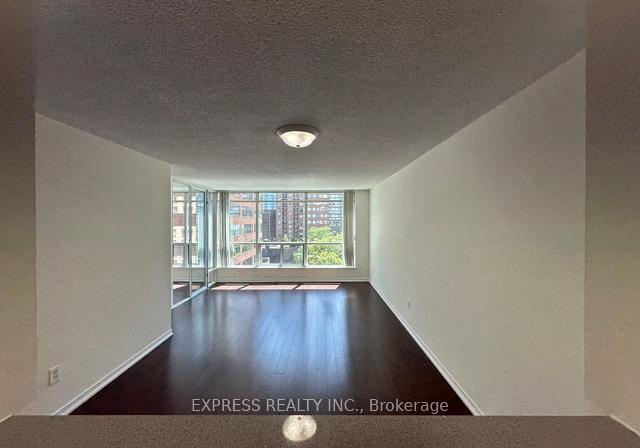 942-yonge-street-toronto-ontario-c12355533