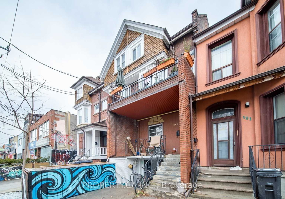 193-augusta-avenue-toronto-ontario-c12355543