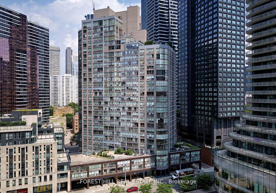 24-wellesley-street-w-toronto-ontario-c12355653