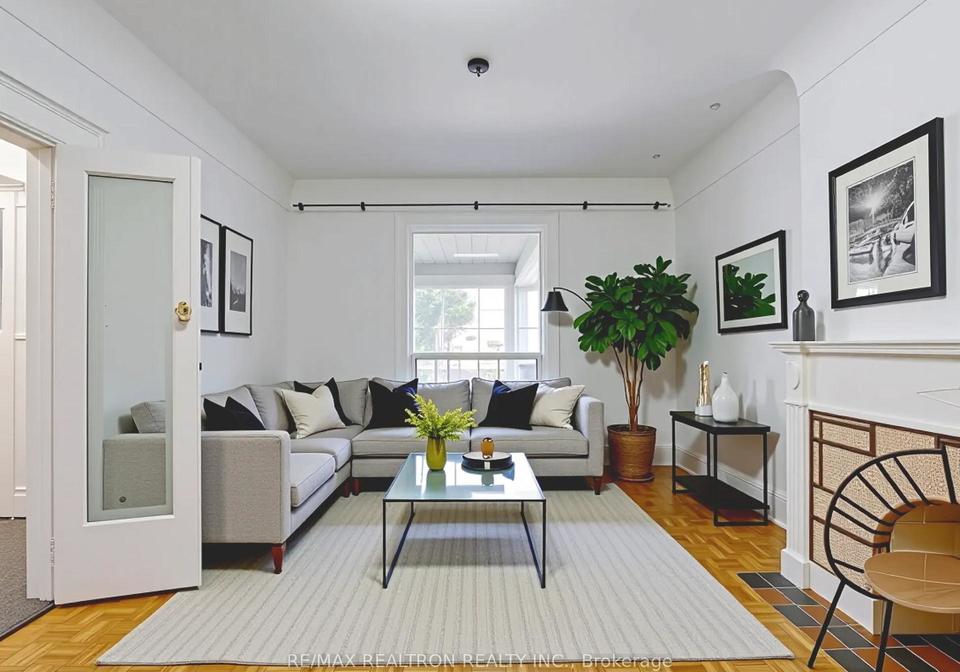 54-grace-street-toronto-ontario-c12356241