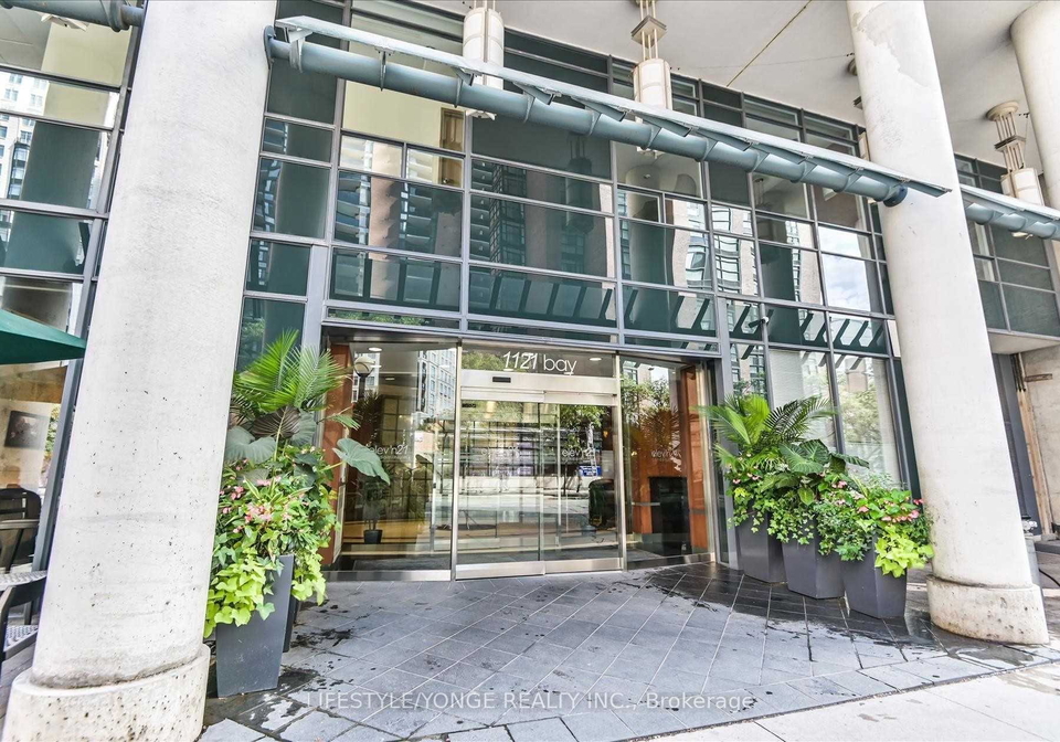1121-bay-street-toronto-ontario-c12356248