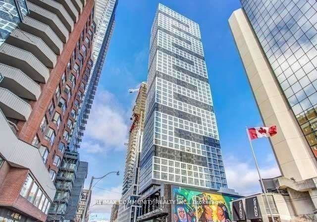 181-dundas-street-e-toronto-ontario-c12356359