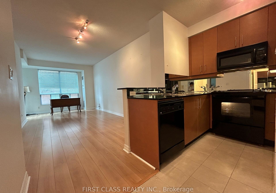 300-bloor-street-e-toronto-ontario-c12356504