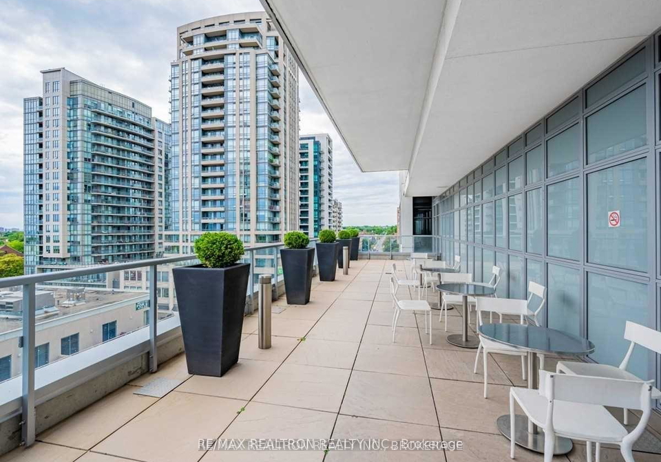 501-st-clair-avenue-w-toronto-ontario-c12356719