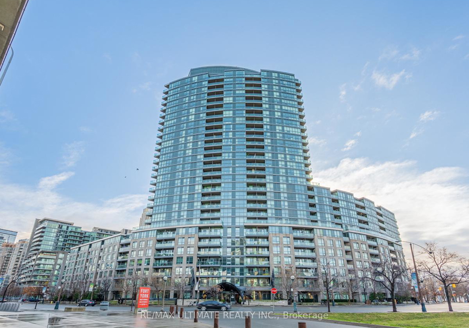 231-fort-york-boulevard-toronto-ontario-c12356781