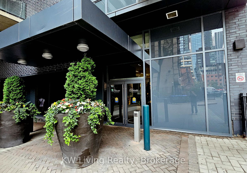478-king-street-w-toronto-ontario-c12356824
