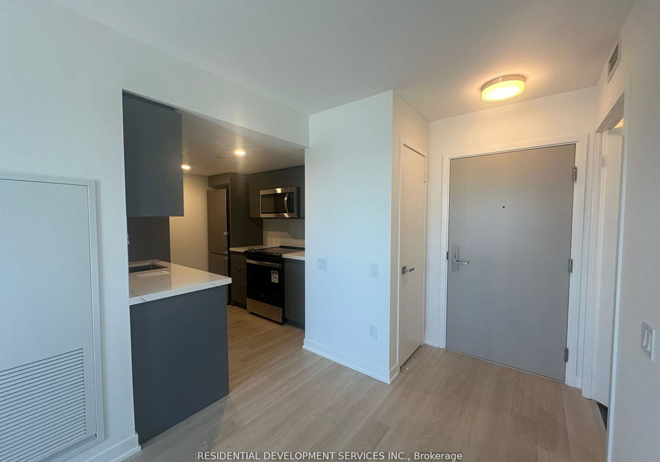 500-wilson-avenue-toronto-ontario-c12357211