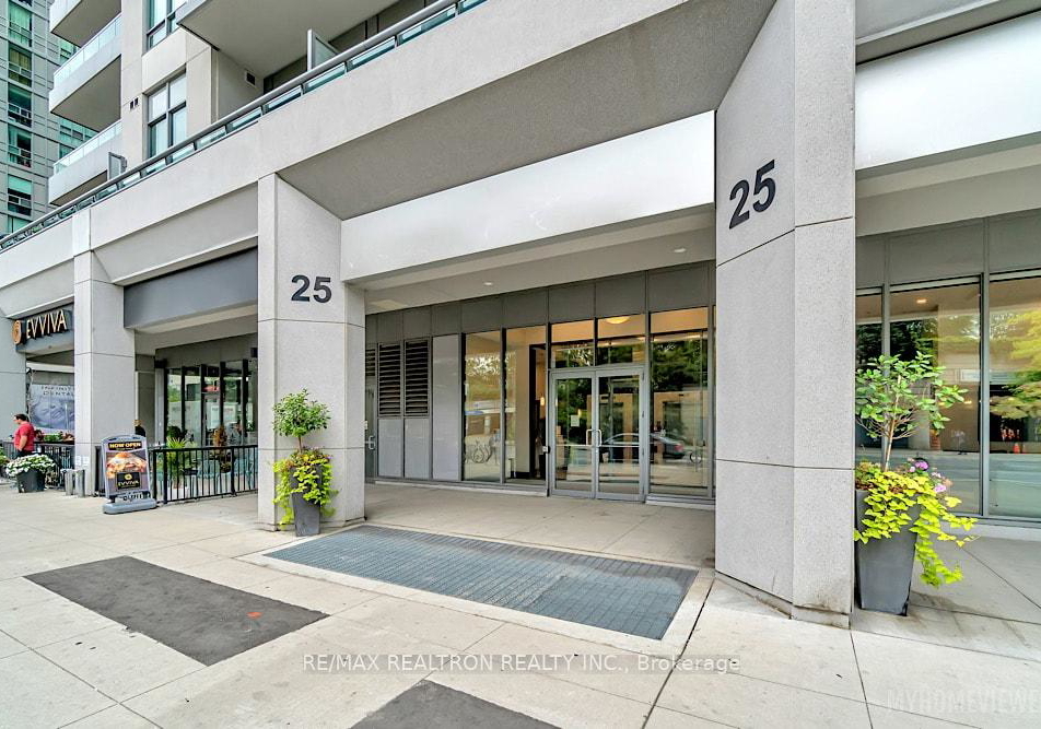 25-lower-simcoe-street-toronto-ontario-c12357299