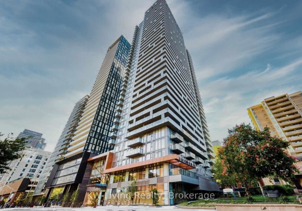 50-wellesley-street-e-toronto-ontario-c12357332