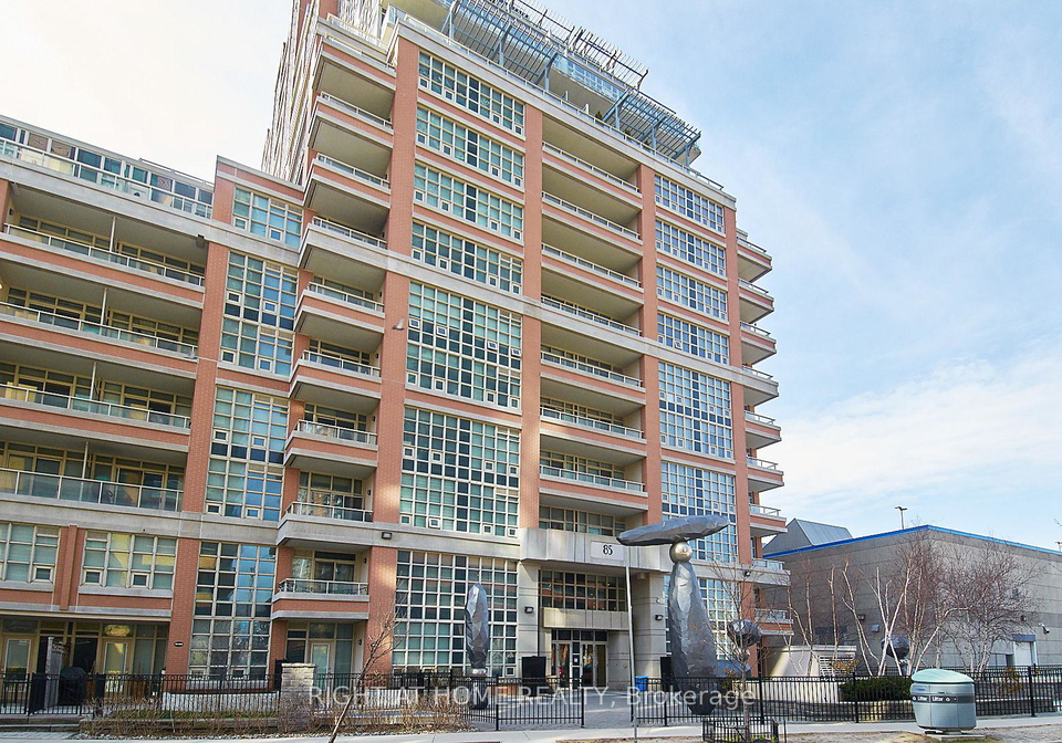 85-east-liberty-street-toronto-ontario-c12357434