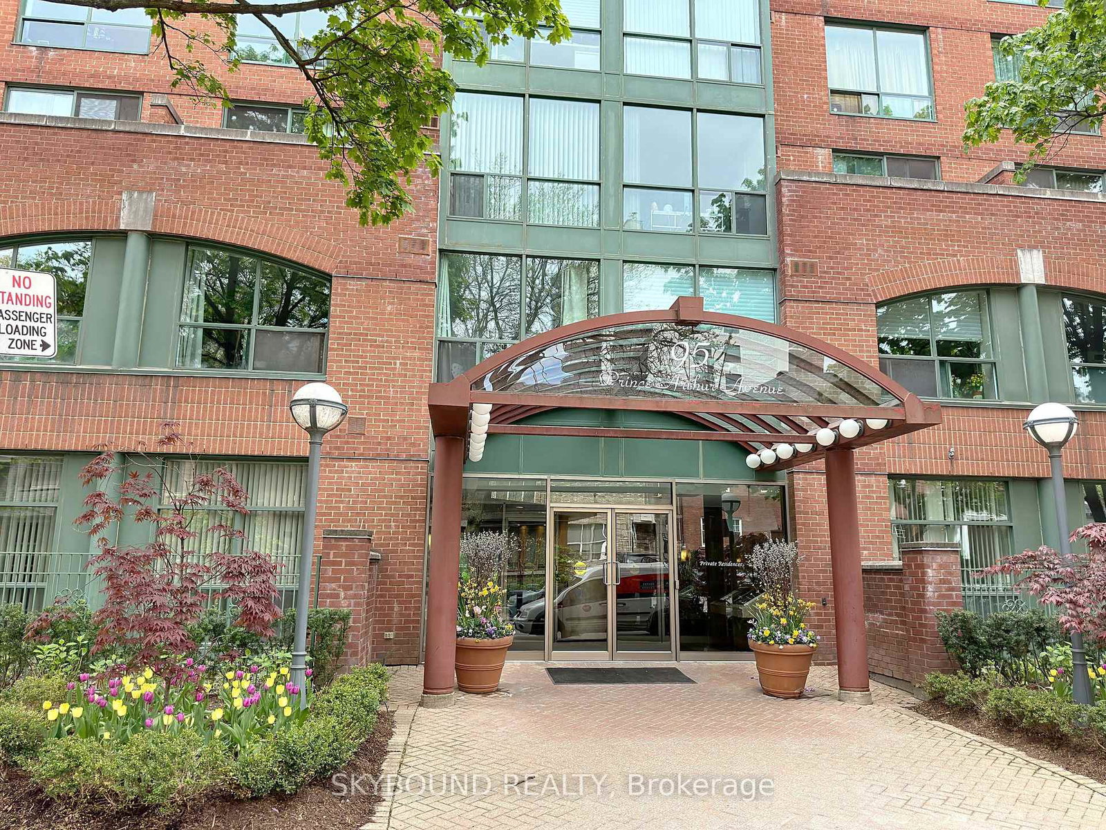 95-prince-arthur-avenue-toronto-ontario-c12357449