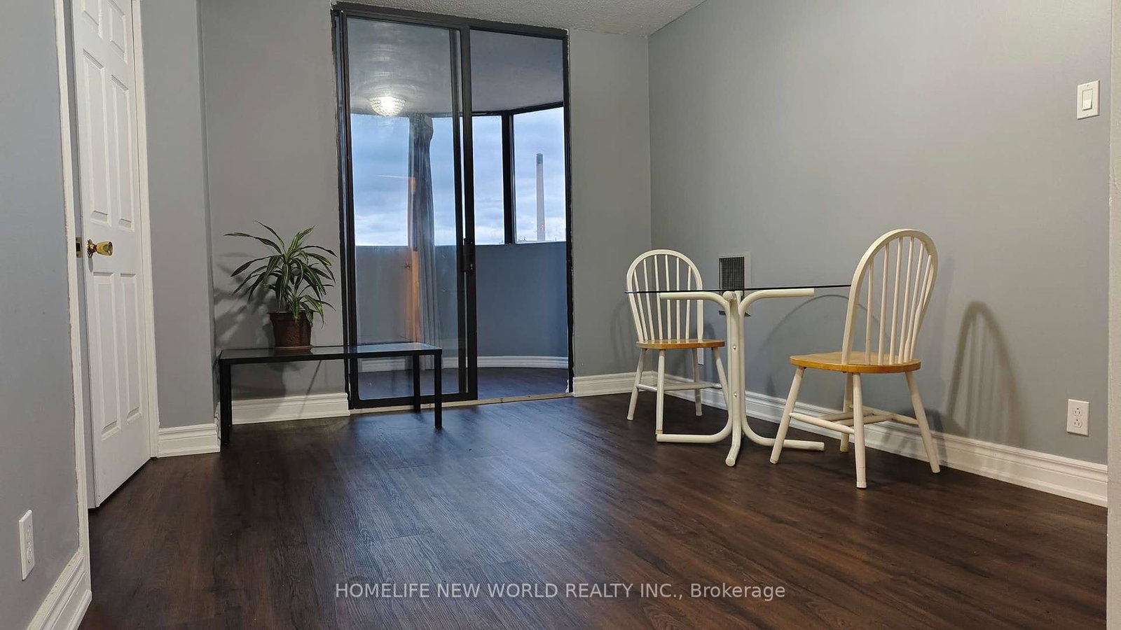 519-dundas-street-w-toronto-ontario-c12357517