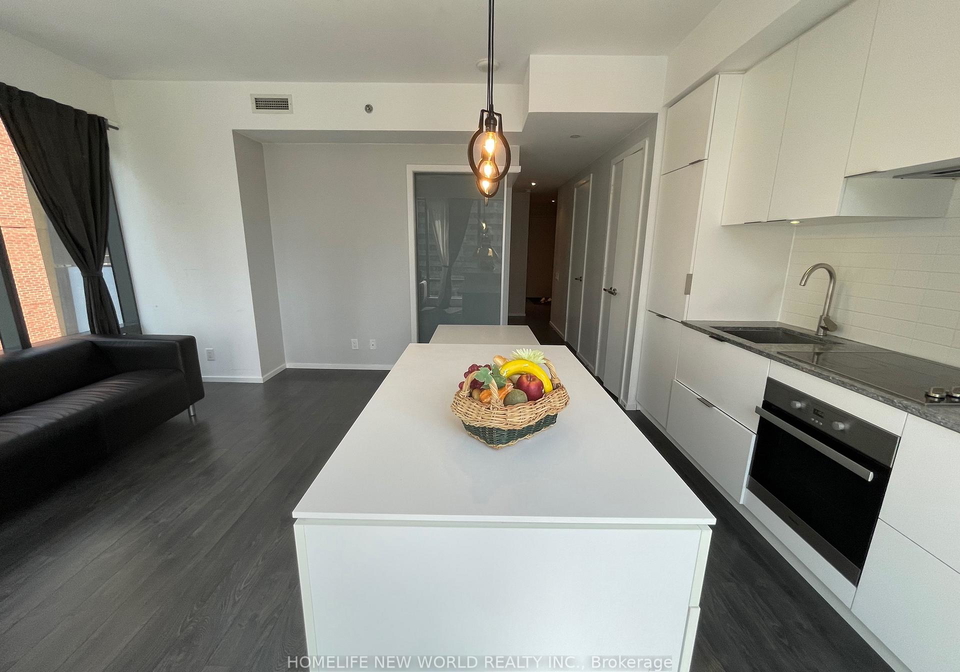 5-st-joseph-street-toronto-ontario-c12357742