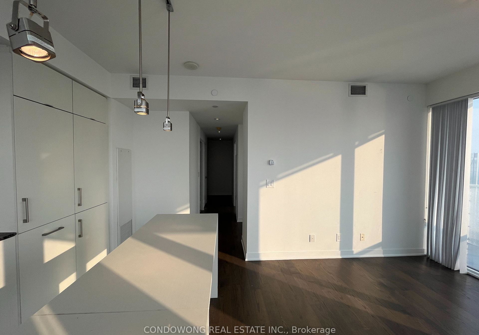 88-harbour-street-toronto-ontario-c12357746