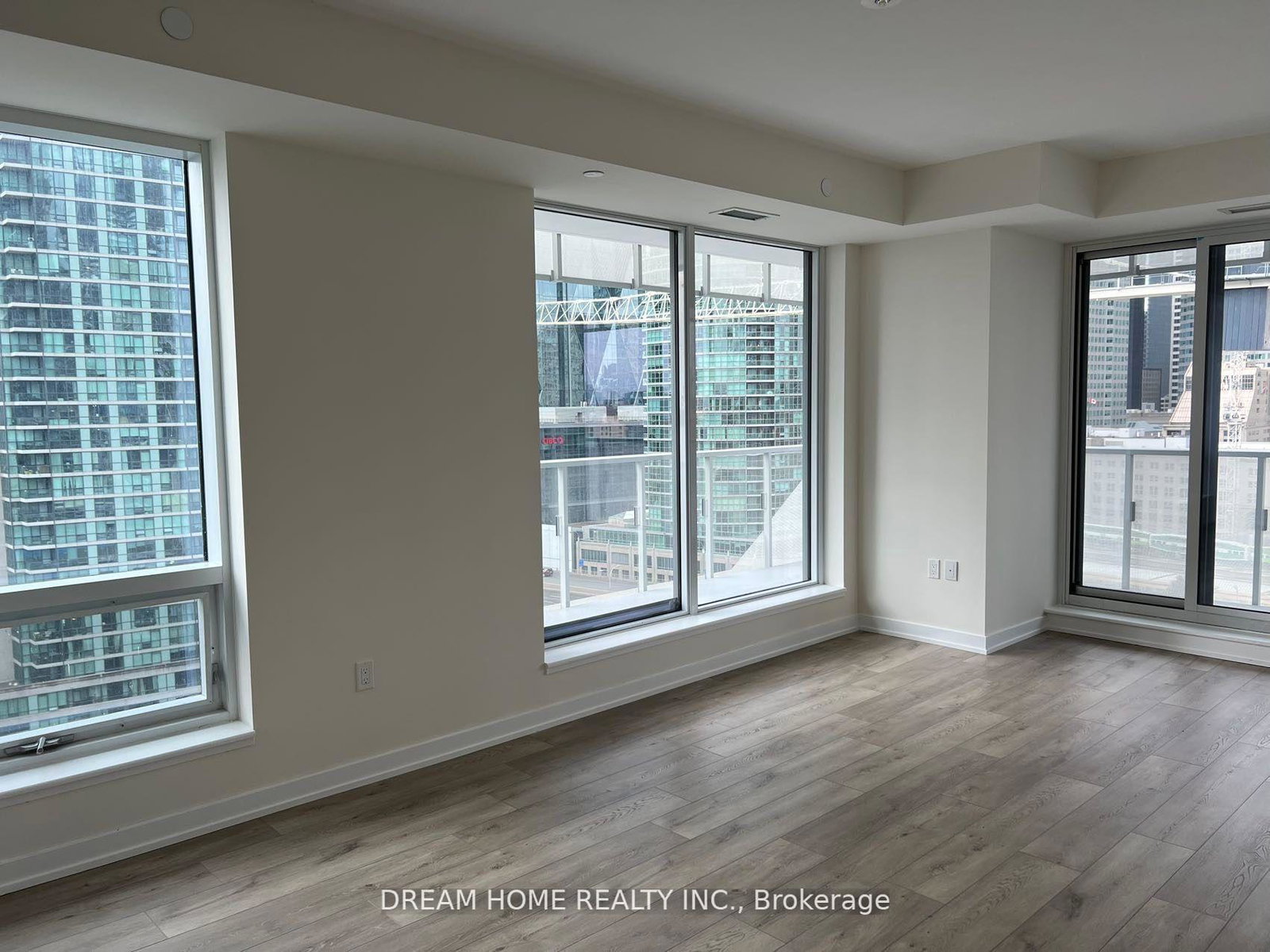 28-freeland-street-toronto-ontario-c12357917