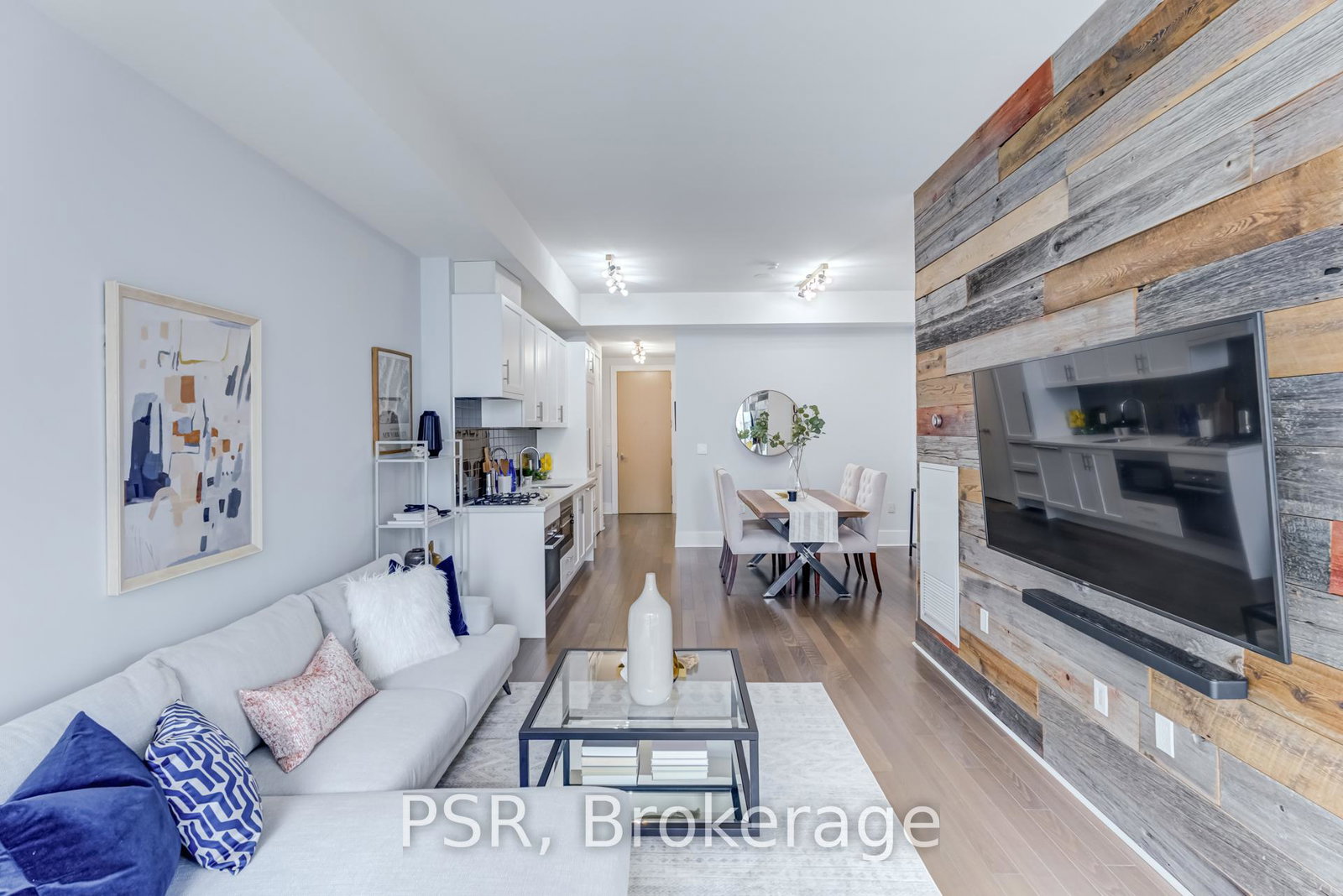 29-queens-quay-e-toronto-ontario-c12357971